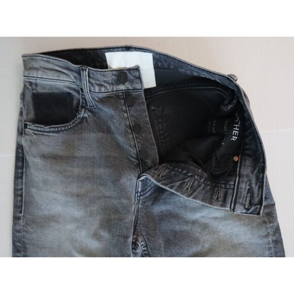 MOTHER 1664-846 Women's Sz 25 Black Distressed The Tomcat Ankle Denim Jeans - Picture 6 of 9